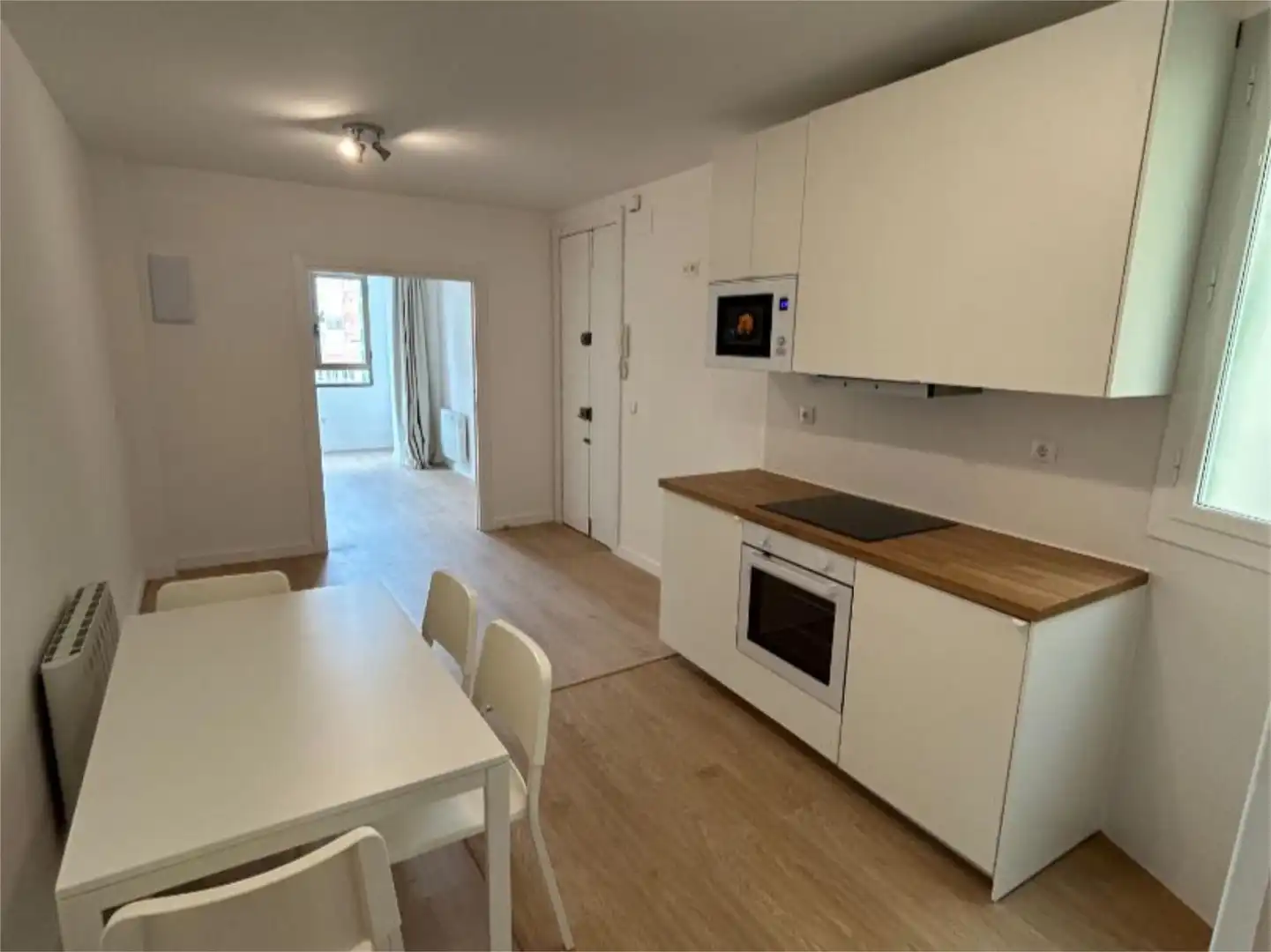 Piso de alquiler en Avenida de Colón, 27, Residencia