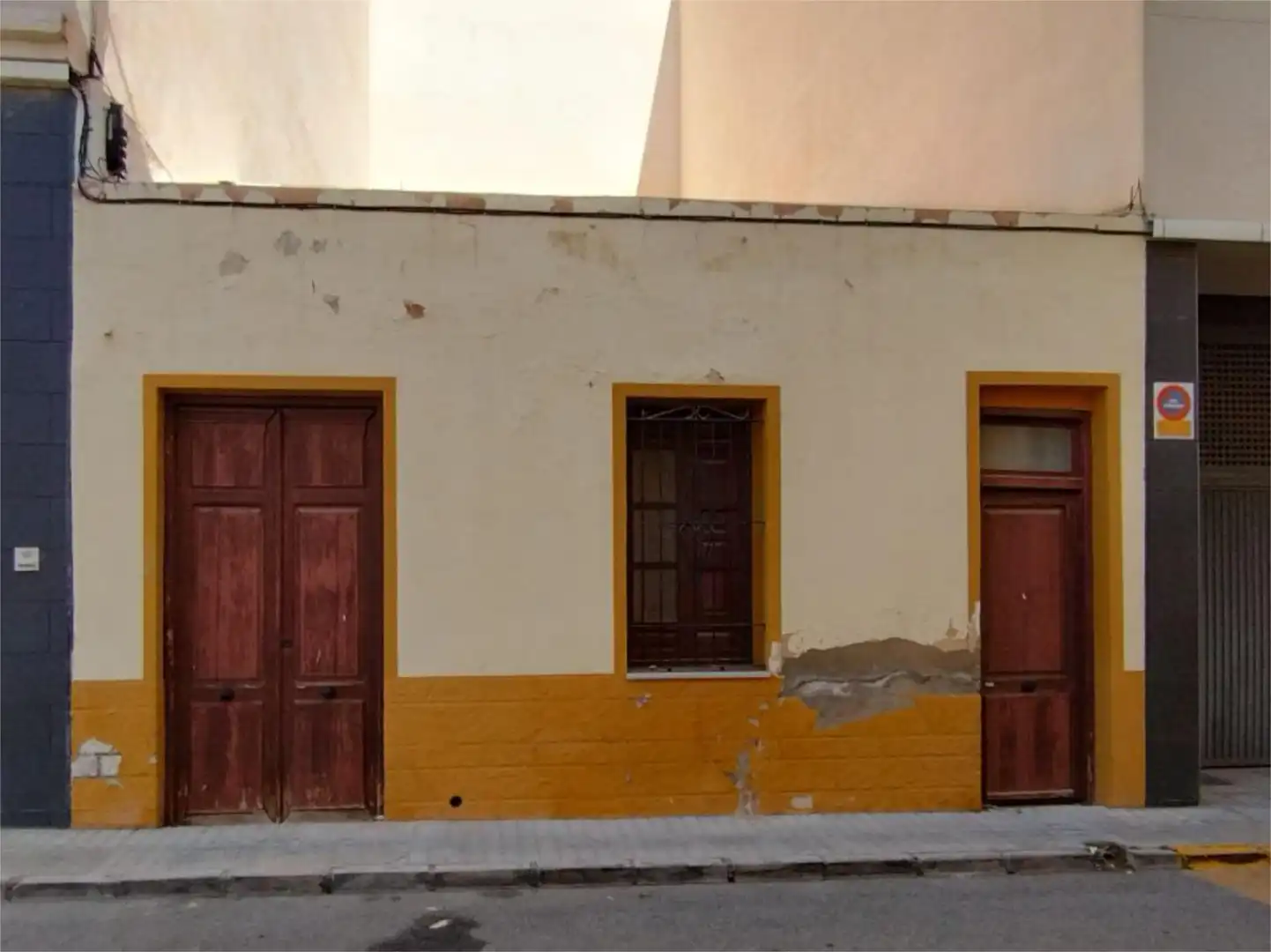 Vista exterior de Piso en venta en Elche / Elx