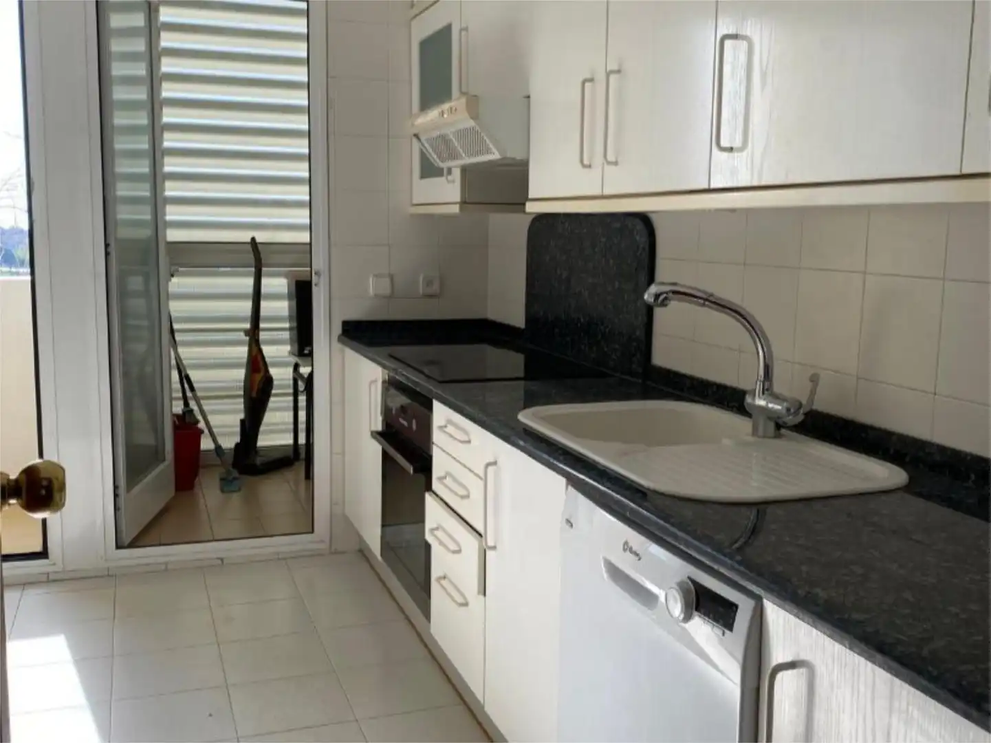 Piso de alquiler en Carrer d'Anna Tugas, 34, Montigalà