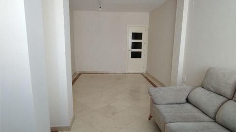 Foto 4 de Pis en venda a Calle José Luis Caro, 55, Gines, Sevilla