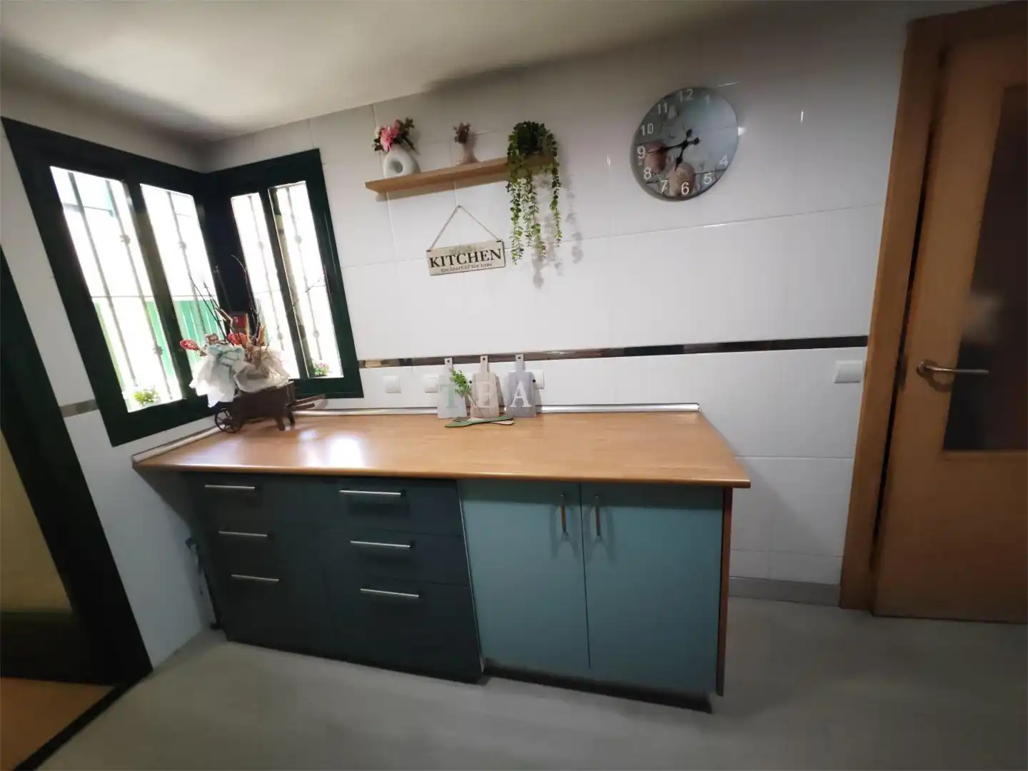 Detached homes for sale in Calle Enric Valor, 12, Alicante Golf Kitchen of Detached homes for sale in Alicante / Alacant with Air Conditioner, Terrace and Swimming Pool