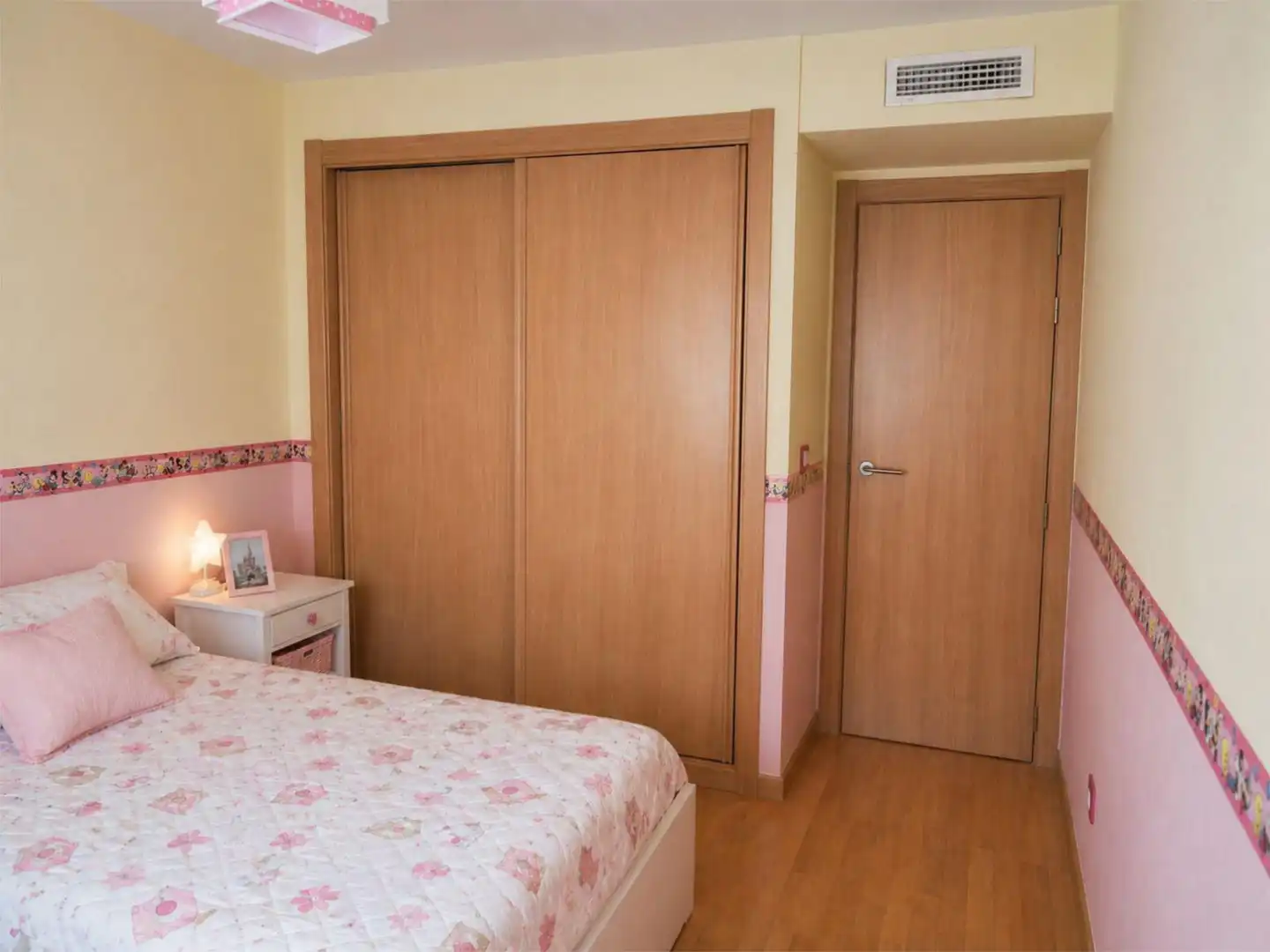 Detached homes for sale in Calle Enric Valor, 12, Alicante Golf Bedroom of Detached homes for sale in Alicante / Alacant with Air Conditioner, Terrace and Swimming Pool