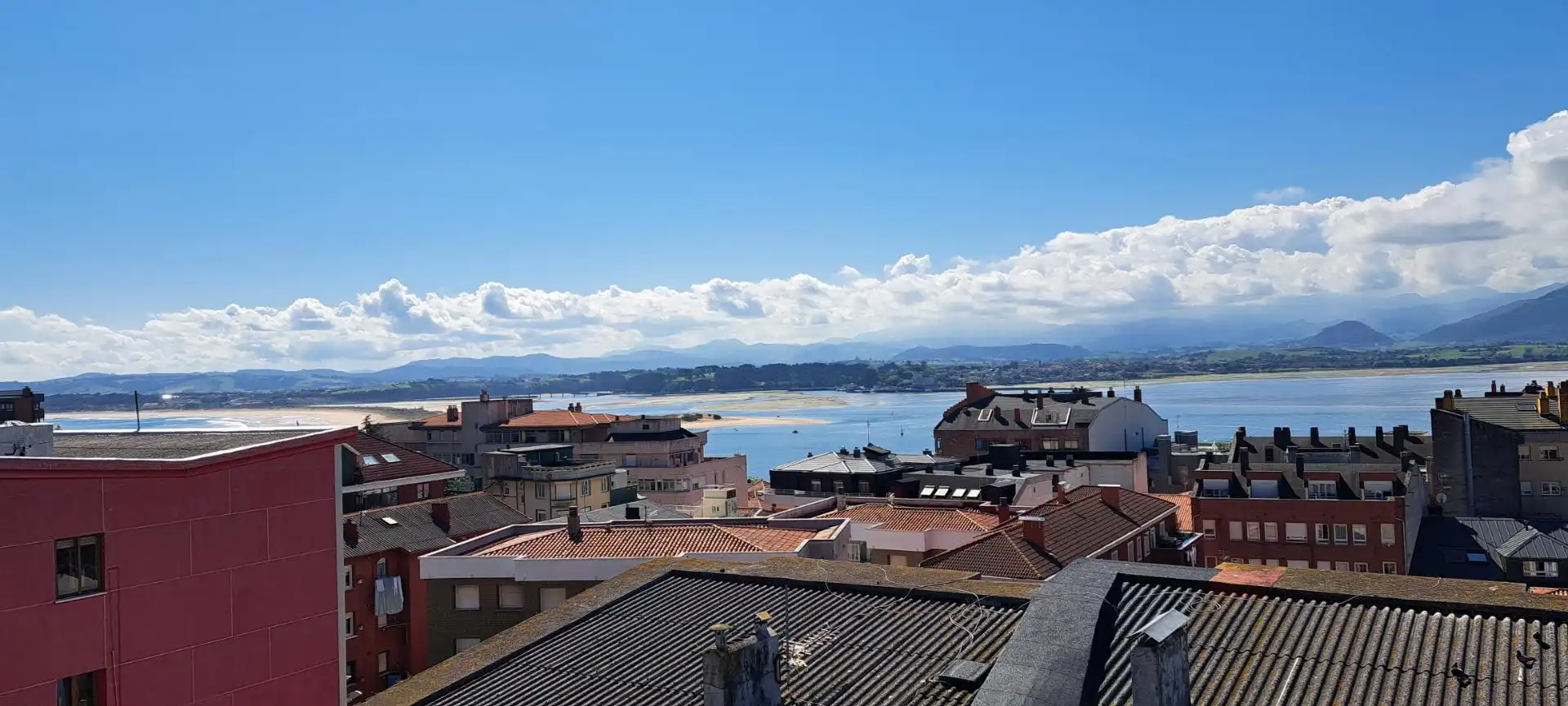 Piso en venta en Santander con Calefacción, Parquet y Terraza