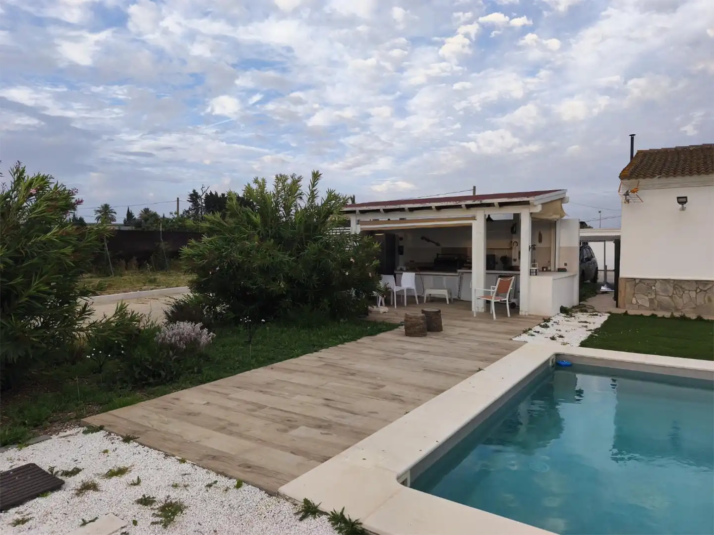 Houses for sale in Carretera Cartuja-Pino Solete, 2, Parque Atlántico - Ronda este Terrace of Houses for sale in Jerez de la Frontera with Private garden, Terrace and Swimming Pool