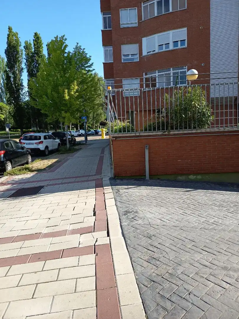 Parking of Garage for rent in Valladolid
