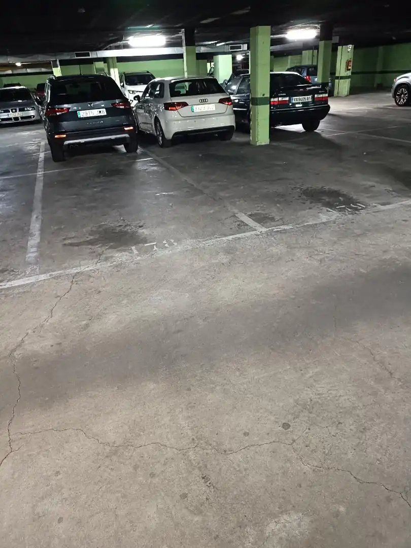 Parking of Garage for rent in Valladolid