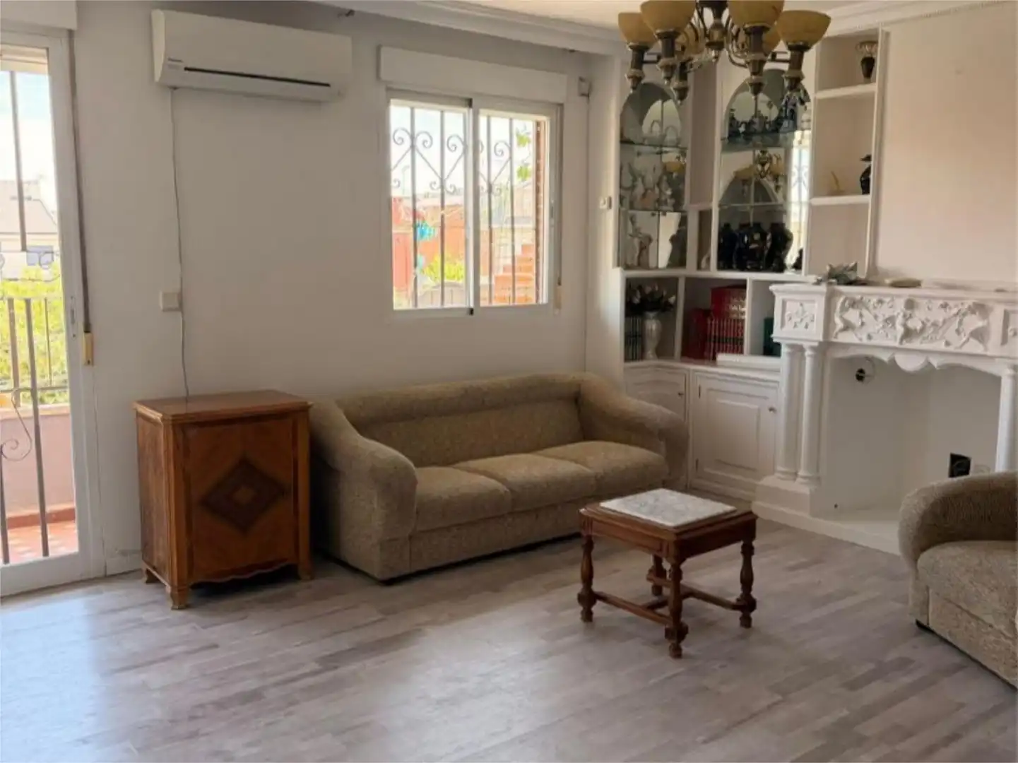 Flat for rent in Calle la Robla, 3, Valdebebas - Valdefuentes Living room of Flat for rent in Madrid Capital with Air Conditioner and Balcony