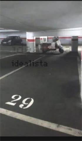 Garaje en Alquiler en Salesas - Foncalada - Campoamor