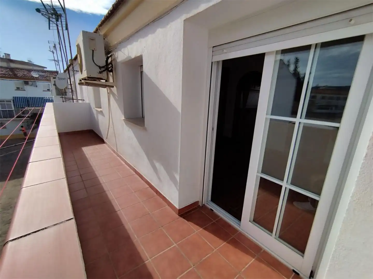 Piso en venta en Avenida Ricardo Navarrete, 14, San Cristóbal Terraza de Piso en venta en Ronda con Aire acondicionado, Calefacción y Amueblado