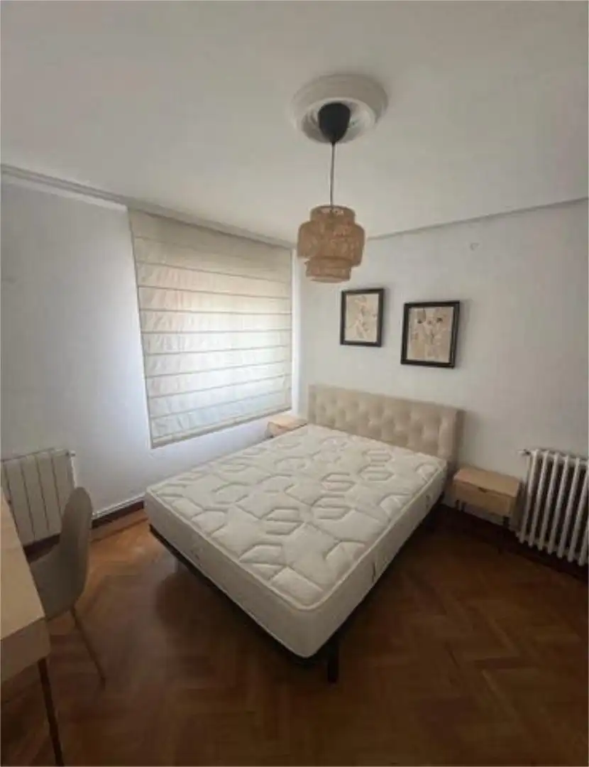 Bedroom of Flat for rent in Palencia  with Heating