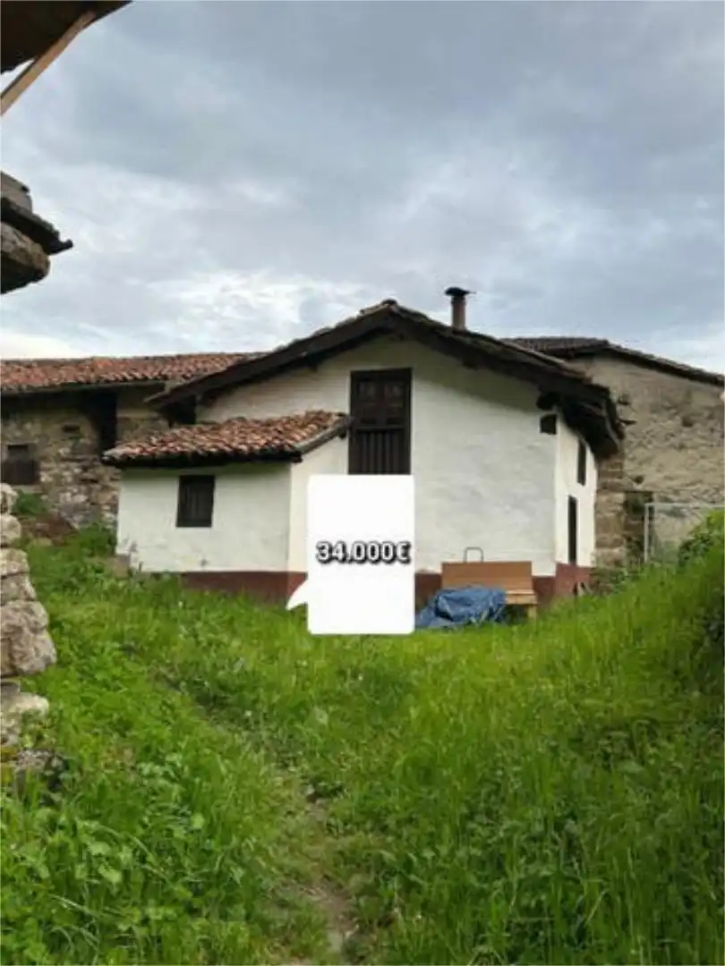 Casa o xalet en venda en Aller