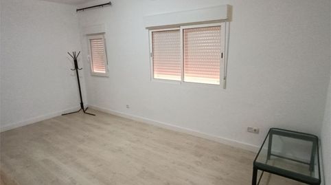 Photo 2 of Flat for rent in Calle Zurgena, 34, San Luis, Almería Capital