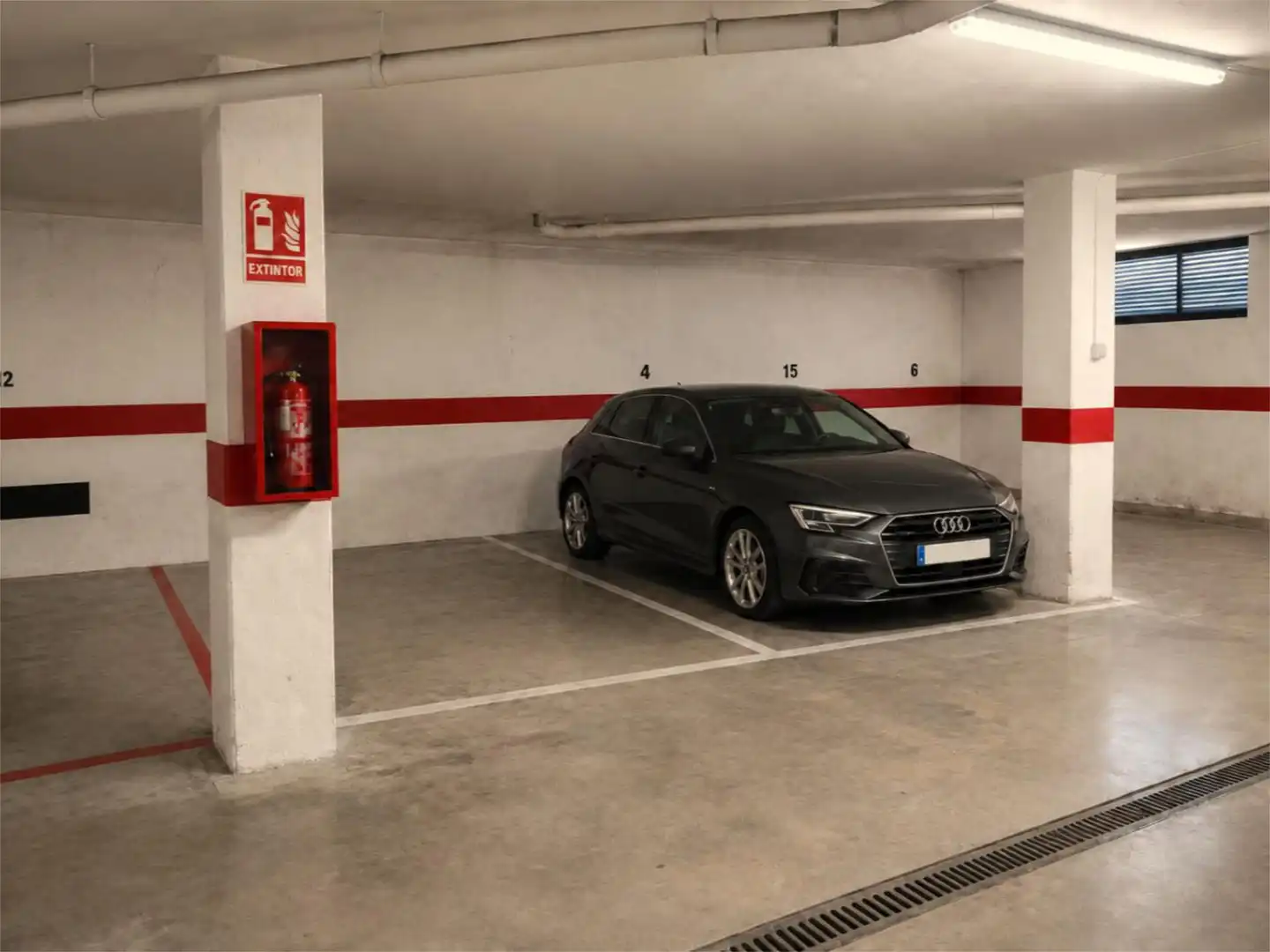 Piso en venta en Calle Marcelina, 63, Nueva Torrevieja Parking de Piso en venta en Torrevieja con Aire acondicionado, Terraza y Piscina