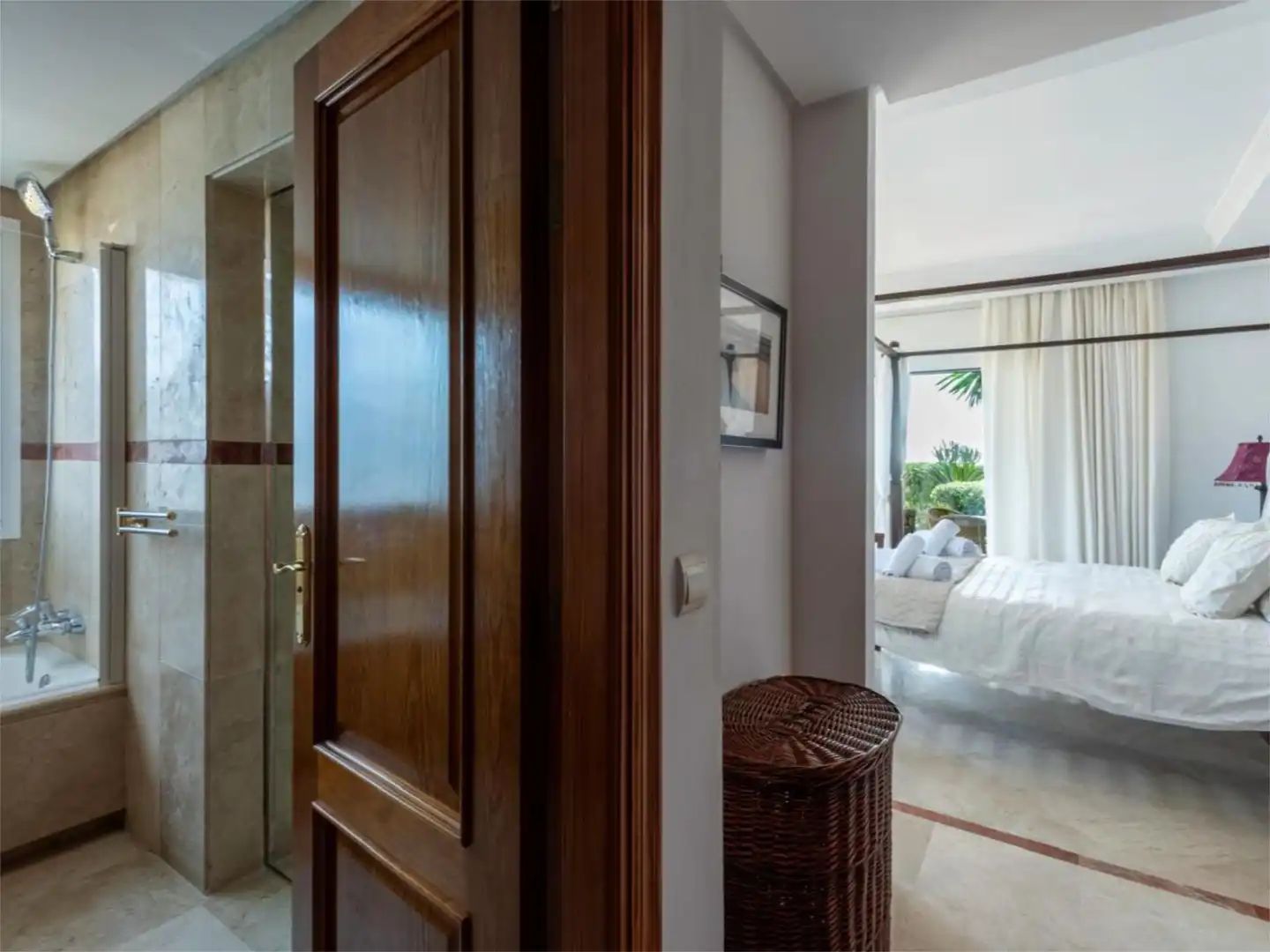 Flat for rent in Estepona  with Air Conditioner, Heating and Private garden