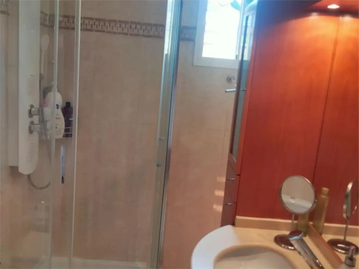 Flat for sale in Calle Toledo, 1, Triana Oeste Bathroom of Flat for sale in Sevilla with Air Conditioner, Heating and Terrace