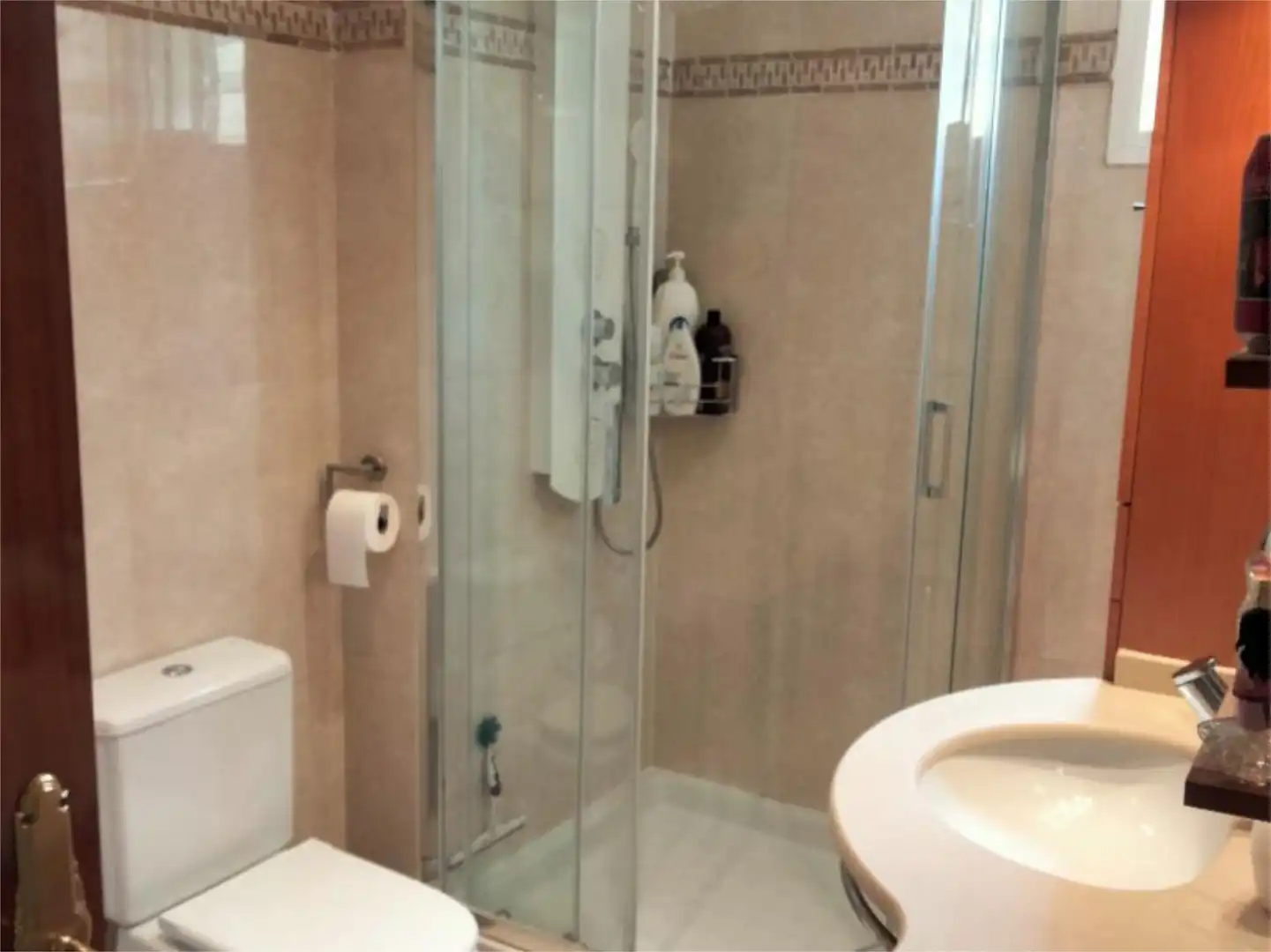 Flat for sale in Calle Toledo, 1, Triana Oeste Bathroom of Flat for sale in Sevilla with Air Conditioner, Heating and Terrace