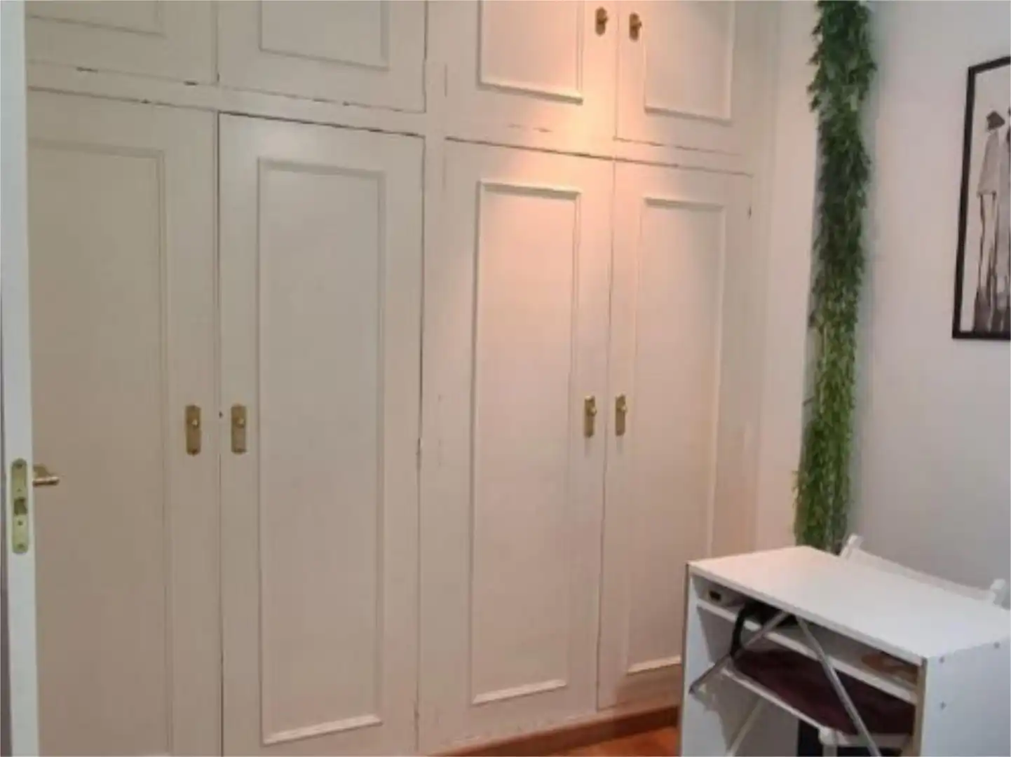 Wohnung zum Verkauf in Calle Santa Bárbara, 18, Centro - Sagrario Schlafzimmer von Wohnung zum Verkauf in Granada Capital mit Klimaanlage