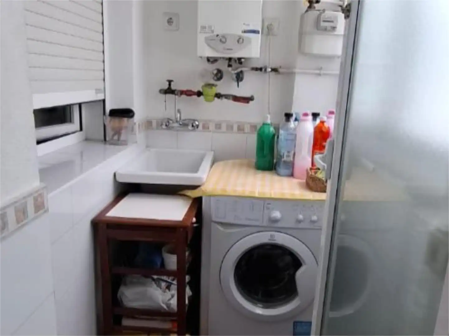 Wohnung zum Verkauf in Calle Santa Bárbara, 18, Centro - Sagrario Badezimmer von Wohnung zum Verkauf in Granada Capital mit Klimaanlage