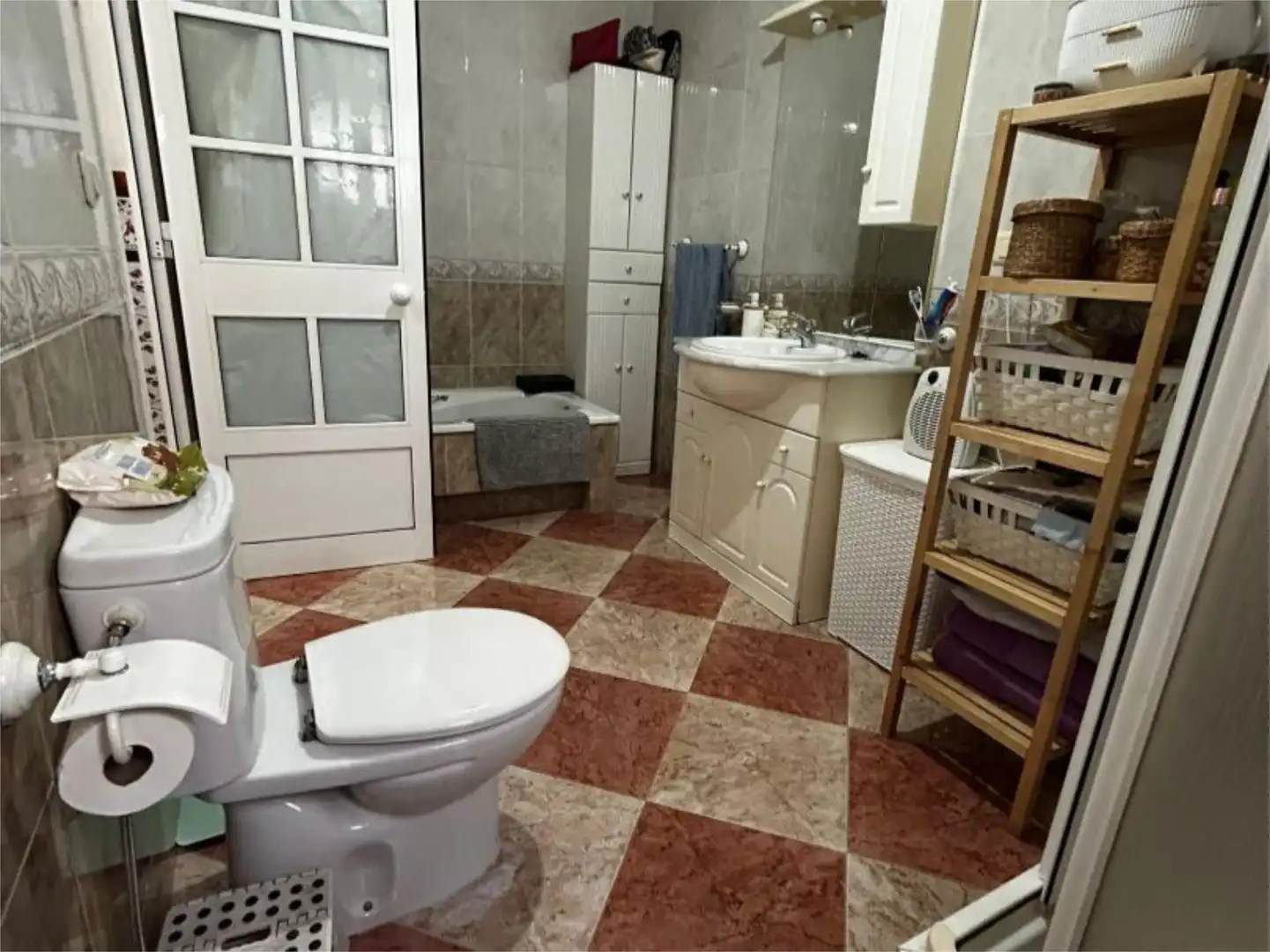 Bathroom of Ground floor for sale in Cuevas Bajas  with Terrace