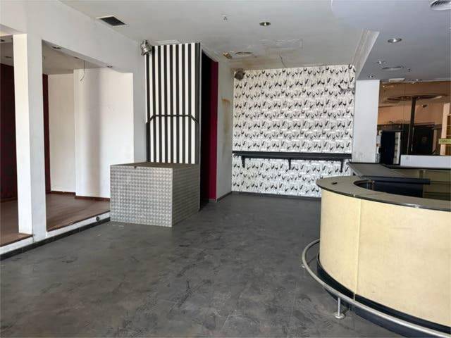 Local comercial en Alquiler en Torre Cruz - Los Molinos