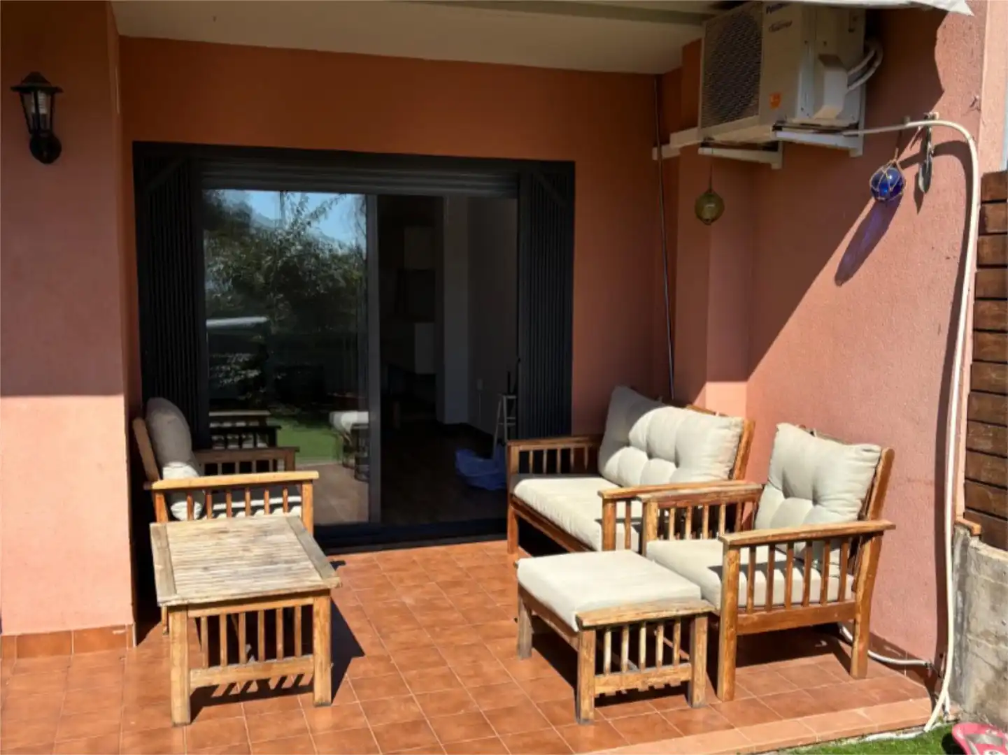 Terrasse von Erdgeschoss zur Miete in Sant Pol de Mar mit Klimaanlage, Heizung und Privatgarten
