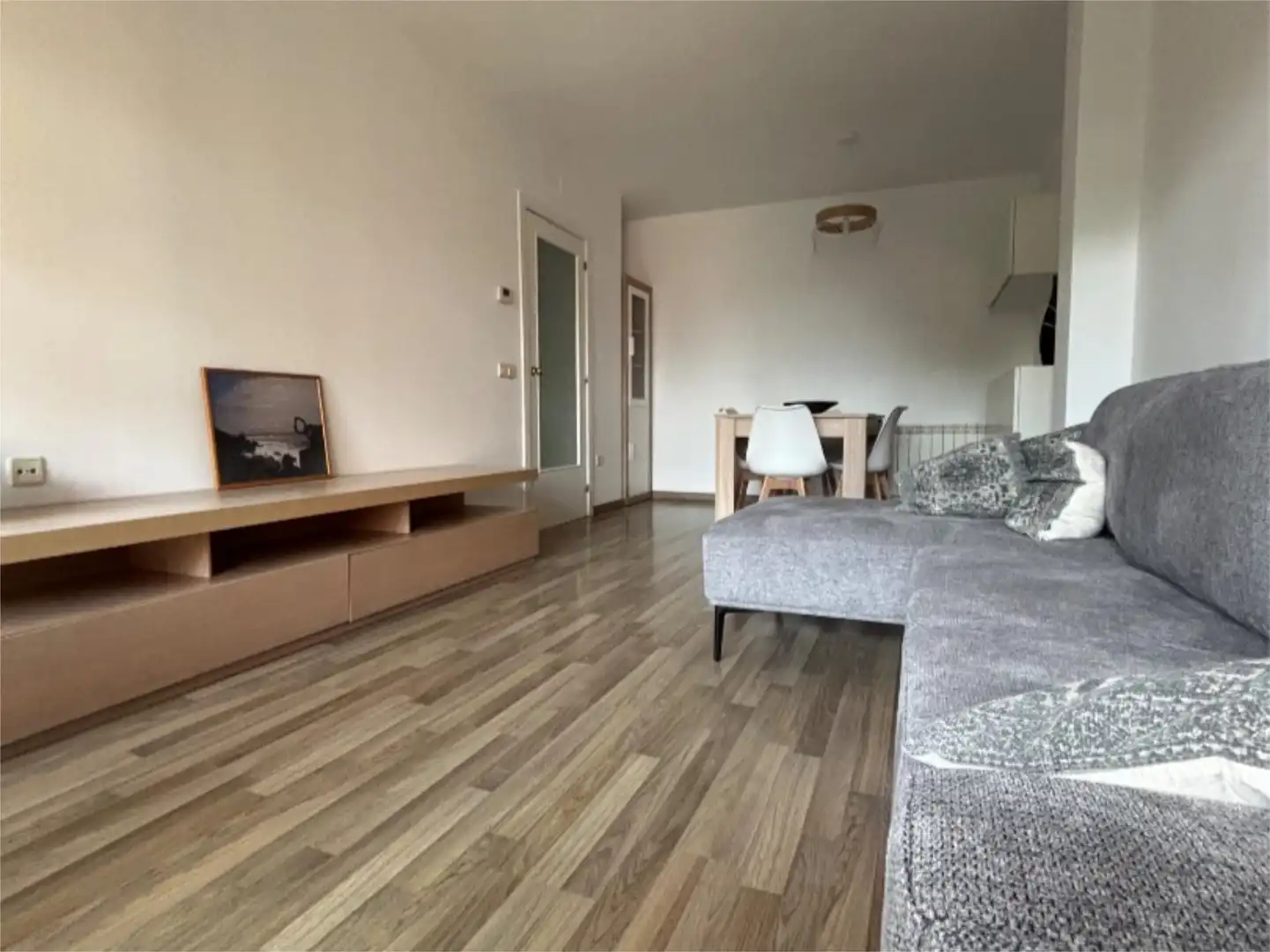 Wohnzimmer von Erdgeschoss zur Miete in Sant Pol de Mar mit Klimaanlage, Heizung und Privatgarten