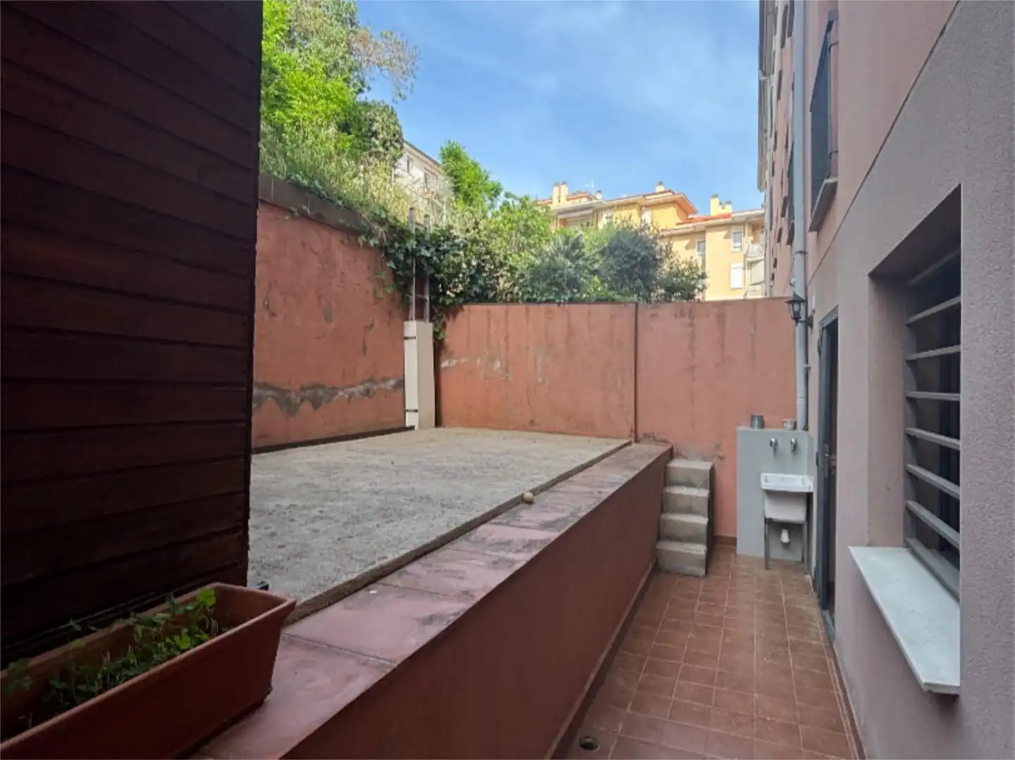 Terrasse von Erdgeschoss zur Miete in Sant Pol de Mar mit Klimaanlage, Heizung und Privatgarten