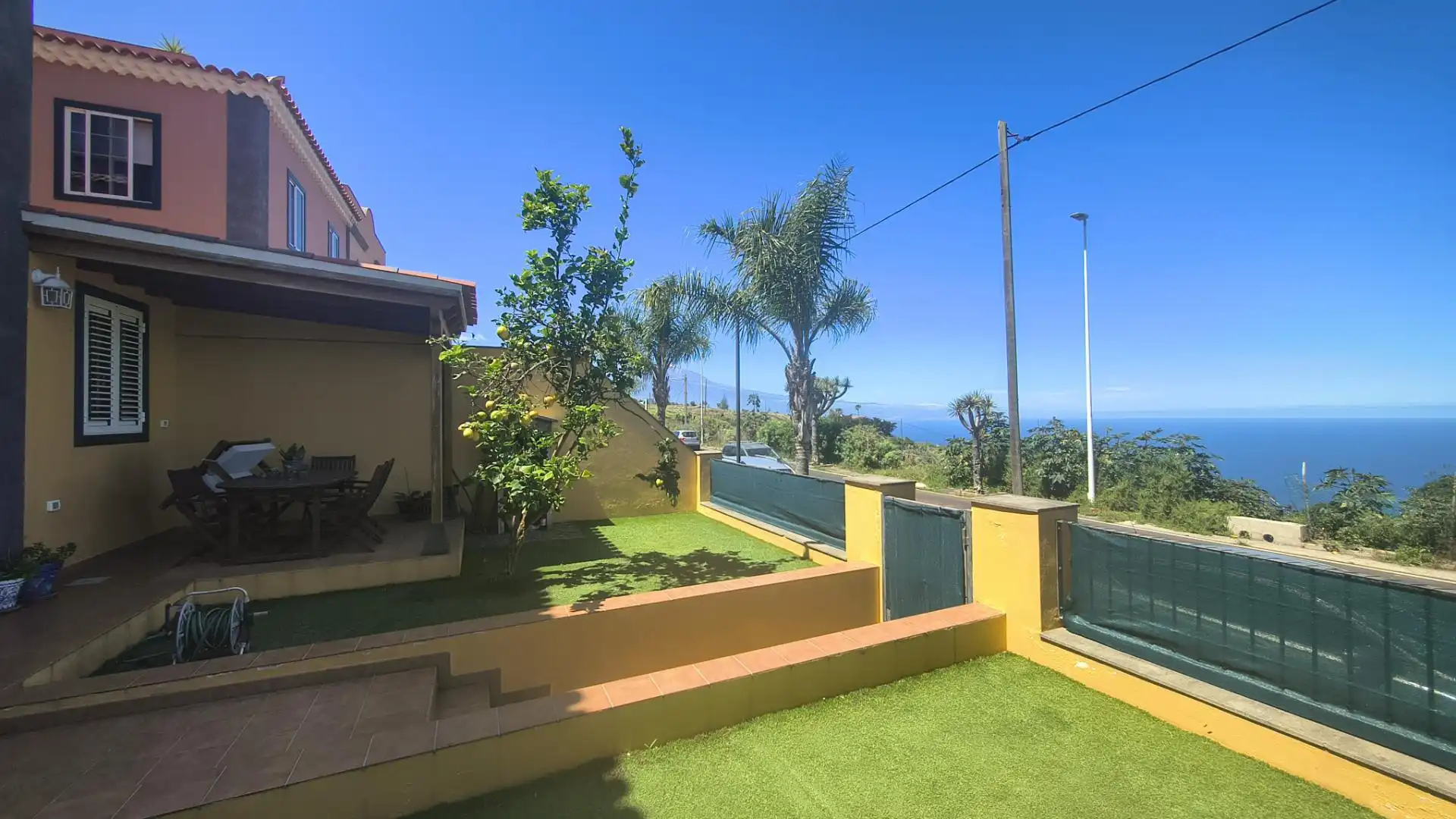 Terrasse von Einfamilien-Reihenhaus zum Verkauf in Tacoronte mit Privatgarten, Terrasse und Abstellraum
