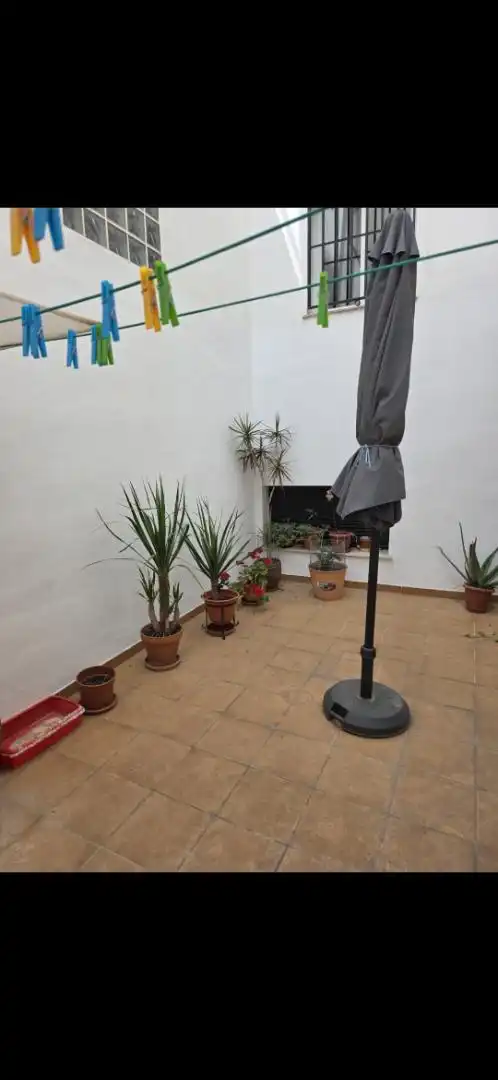 Piso de alquiler en Carrer de l'Aldaia, Benaguasil Terraza de Piso de alquiler en Benaguasil con Terraza, Parking comunitario y Videoportero