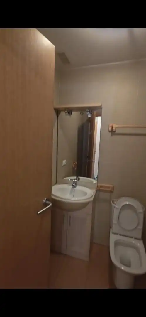 Piso de alquiler en Carrer de l'Aldaia, Benaguasil Baño de Piso de alquiler en Benaguasil con Terraza, Parking comunitario y Videoportero