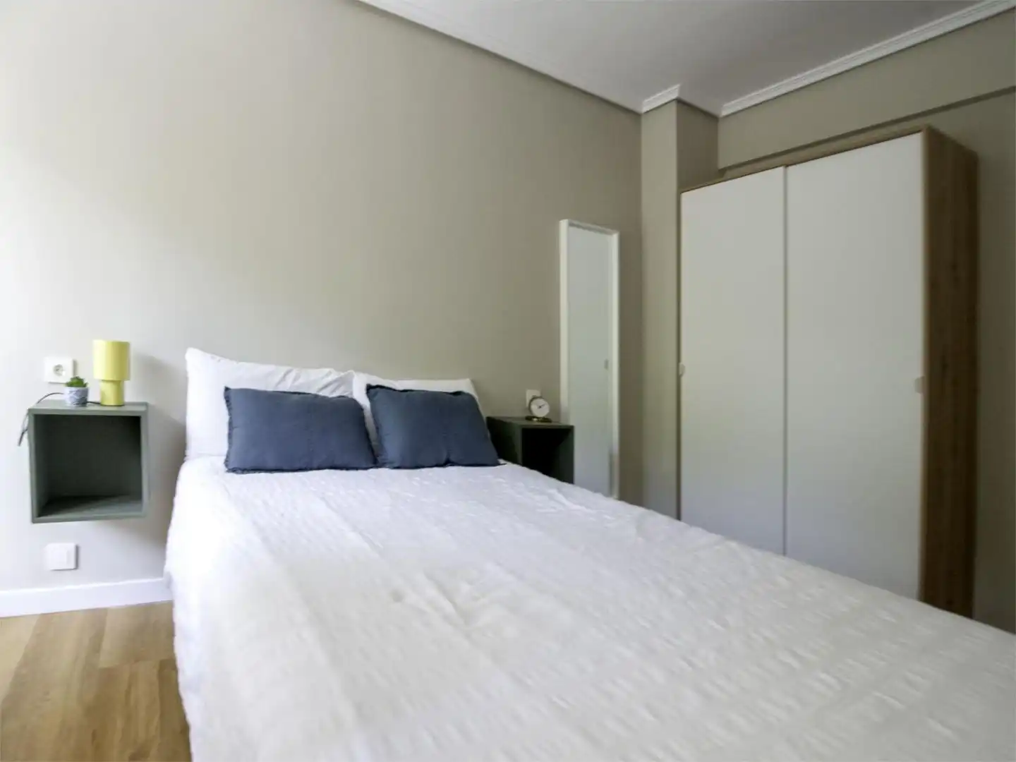 Habitación en Zumaquera Plazatxoa, 8, San Cristóbal Habitación de Piso para compartir en Vitoria - Gasteiz