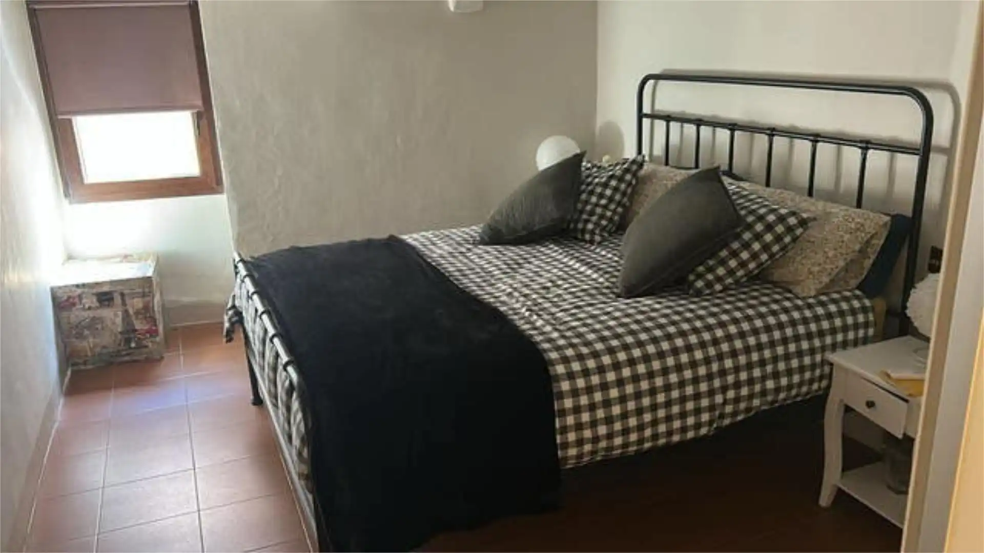 Bedroom of Flat for rent in Montblanc  with Terrace, Furnished and Pets allowed