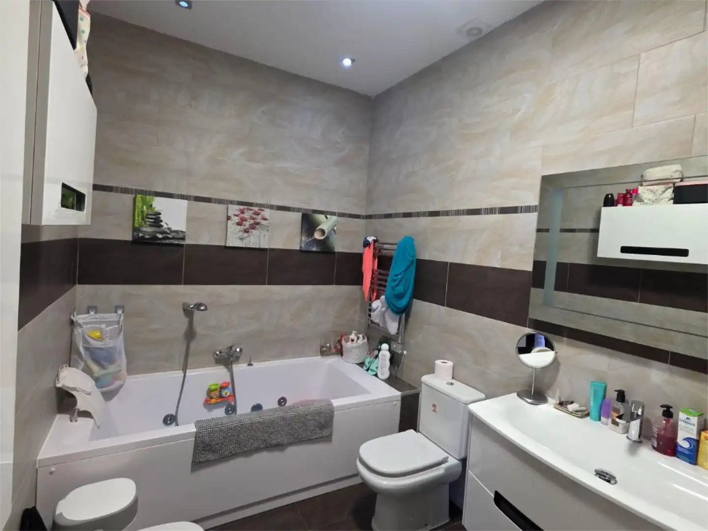 Piso en venta en Calle Antonio M' Concha, 78, Navalmoral de la Mata Baño de Piso en venta en Navalmoral de la Mata con Aire acondicionado, Calefacción y Piscina