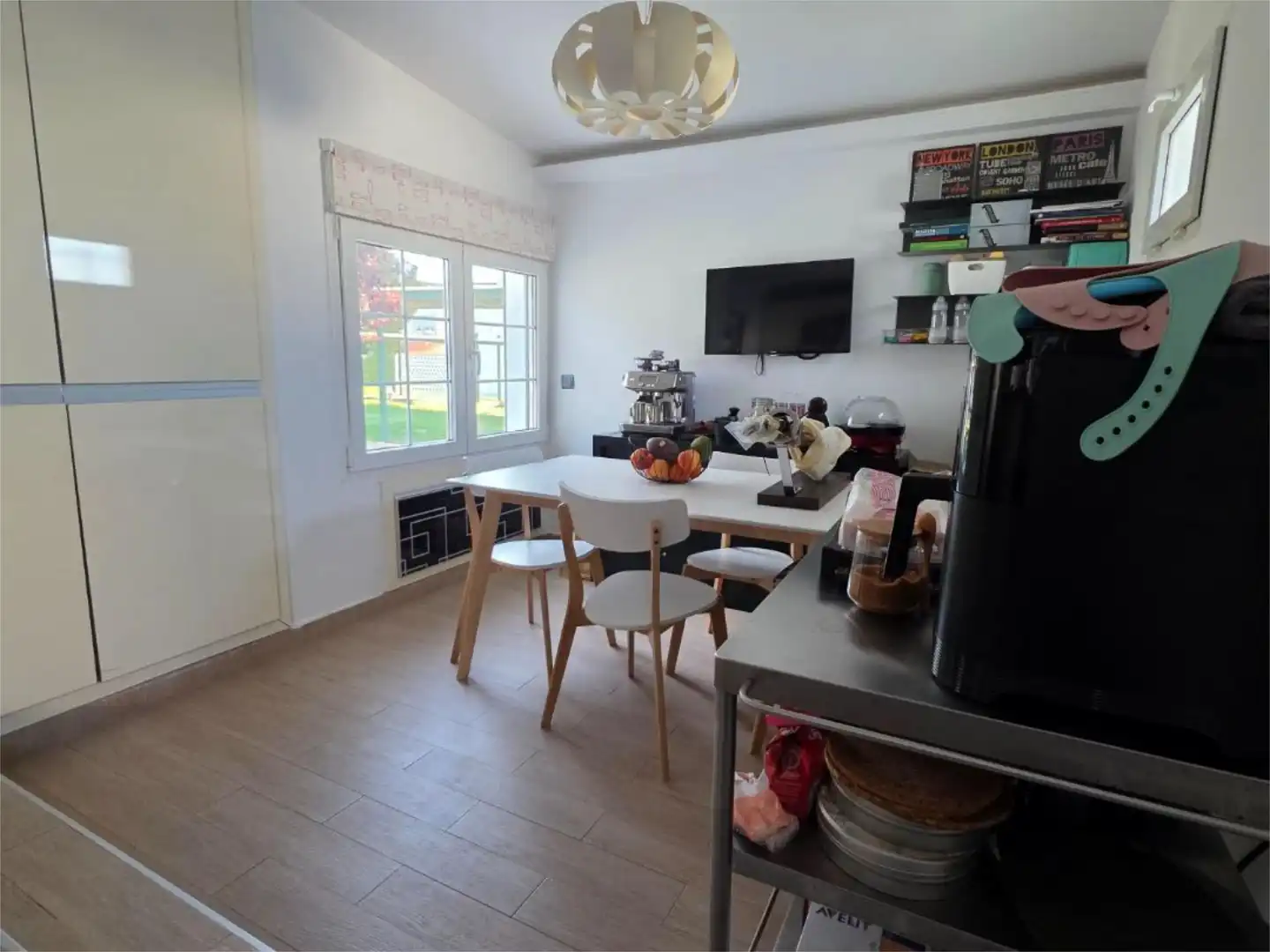 Piso en venta en Calle Antonio M' Concha, 78, Navalmoral de la Mata Comedor de Piso en venta en Navalmoral de la Mata con Aire acondicionado, Calefacción y Piscina