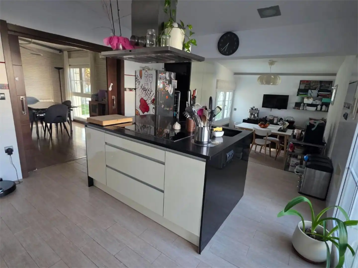 Piso en venta en Calle Antonio M' Concha, 78, Navalmoral de la Mata Cocina de Piso en venta en Navalmoral de la Mata con Aire acondicionado, Calefacción y Piscina