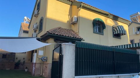 Foto 2 de Casa o xalet en venda a Pasaje Honorio, 21, Avenida de Europa, Montequinto