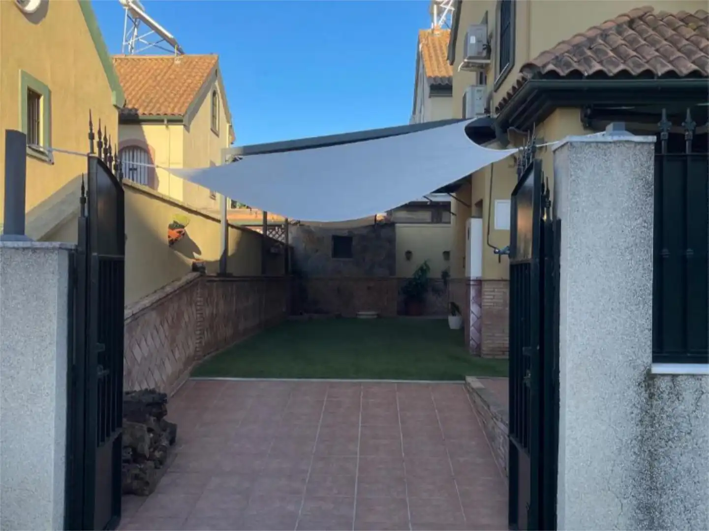Casa o chalet en venta en Pasaje Honorio, 21, Avenida de Europa Terraza de Casa o chalet en venta en Montequinto con Aire acondicionado y Terraza