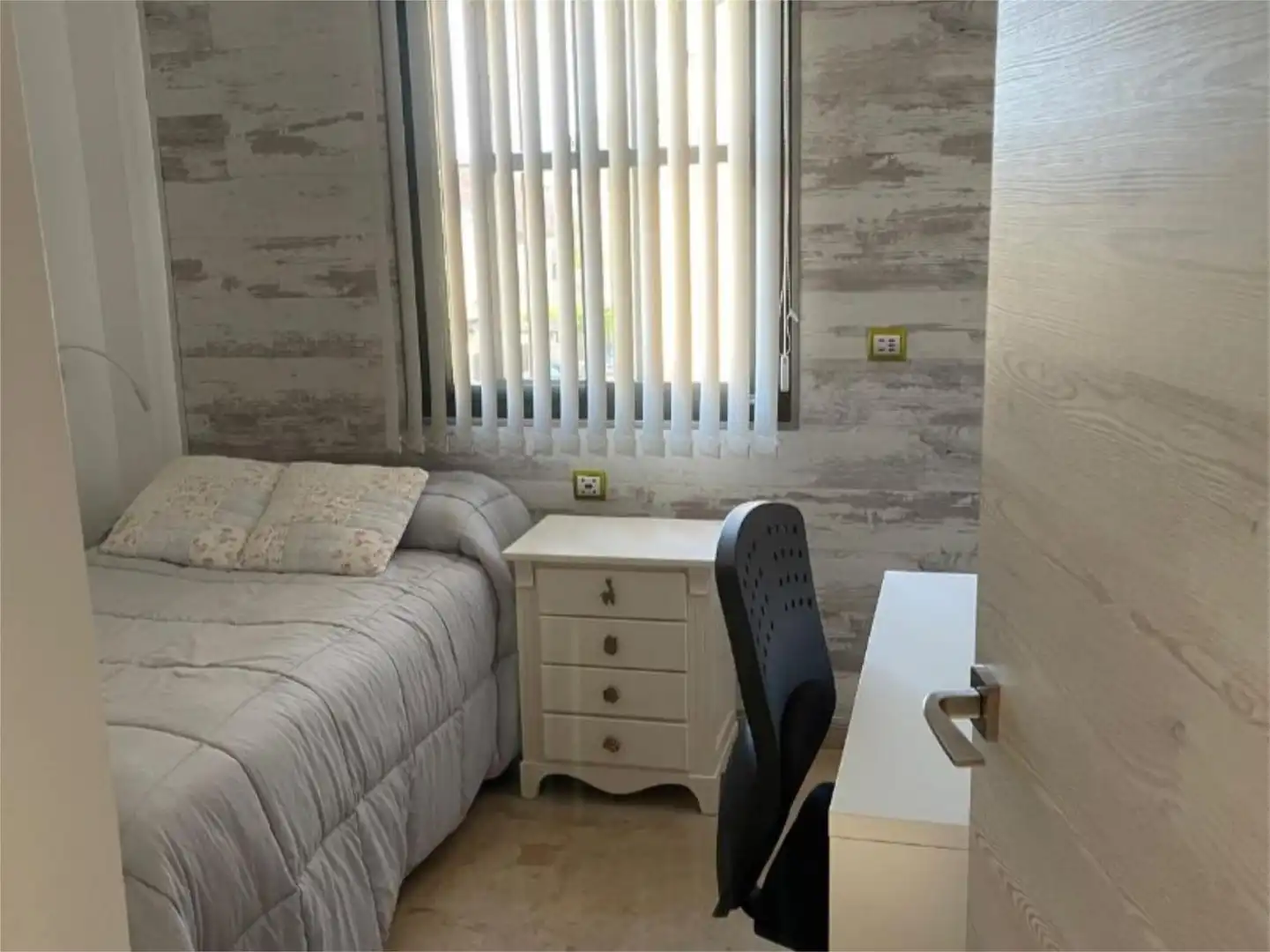 Casa o chalet en venta en Pasaje Honorio, 21, Avenida de Europa Habitación de Casa o chalet en venta en Montequinto con Aire acondicionado y Terraza