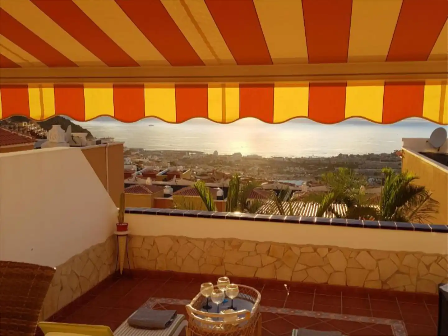 Detached homes for sale in Calle Aragon, 8, Torviscas Centro y Alto Terrace of Detached homes for sale in Adeje with Air Conditioner, Terrace and Balcony