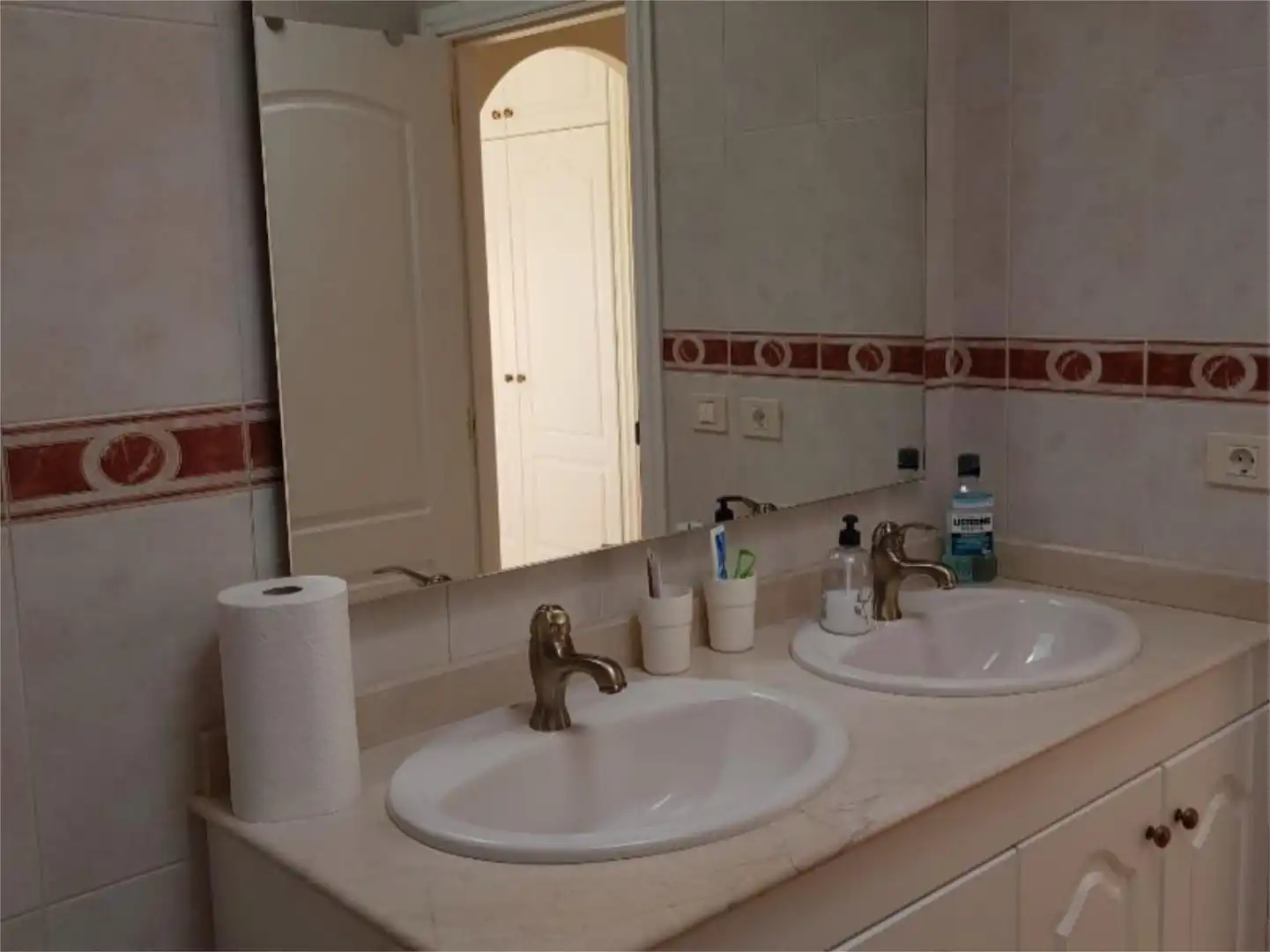 Detached homes for sale in Calle Aragon, 8, Torviscas Centro y Alto Bathroom of Detached homes for sale in Adeje with Air Conditioner, Terrace and Balcony