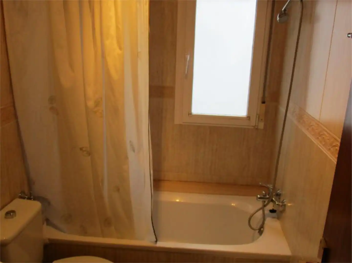Wohnung zur Miete in Calle de Esteban García Chico, 4, San Pablo - San Nicolás Wohnung zur Miete in Calle de Esteban García Chico, 4, San Pablo - San Nicolás