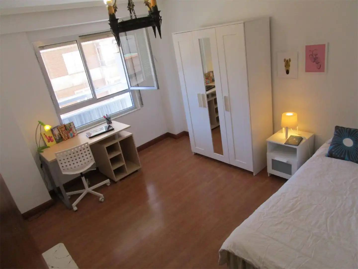 Wohnung zur Miete in Calle de Esteban García Chico, 4, San Pablo - San Nicolás Wohnung zur Miete in Calle de Esteban García Chico, 4, San Pablo - San Nicolás