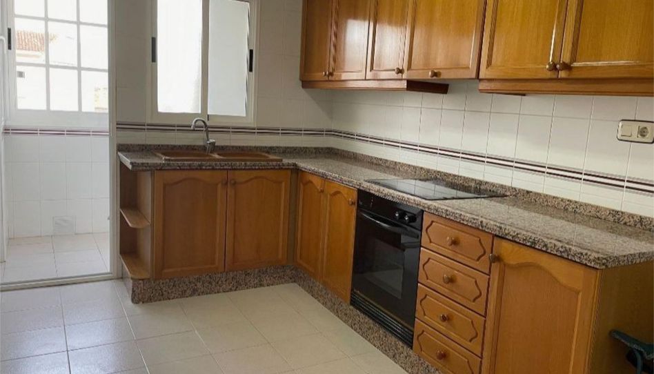 Piso en venta en Carrer Camí la Bola, 12, Xàtiva, Valencia - imagen 1 Foto 1 de Piso en venta en Carrer Camí la Bola, 12, Xàtiva, Valencia