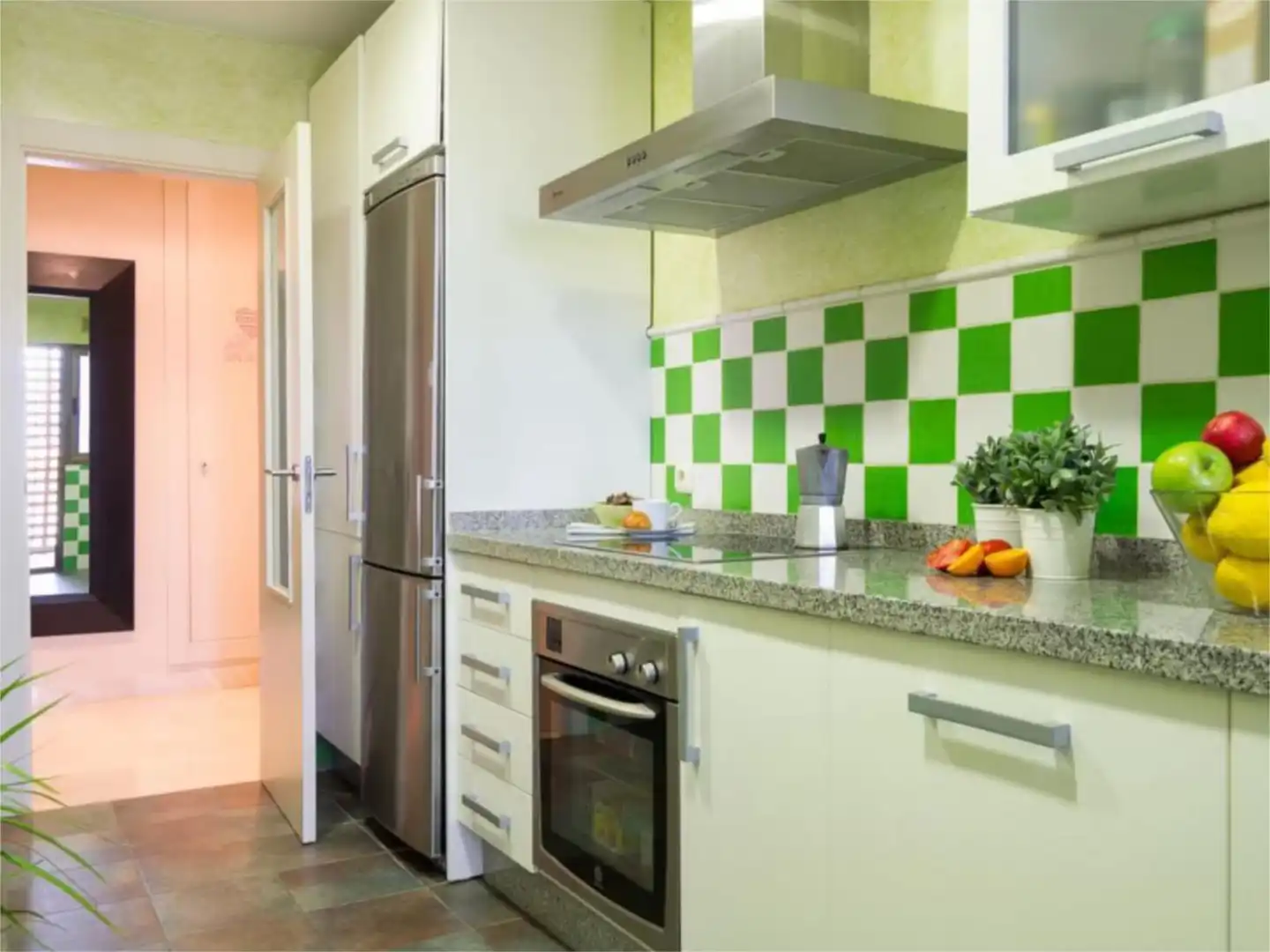 Flat for rent in Calle Rector Federico Mayor Zaragoza, 25, Playa de Granada Kitchen of Flat for rent in Motril with Air Conditioner, Heating and Private garden