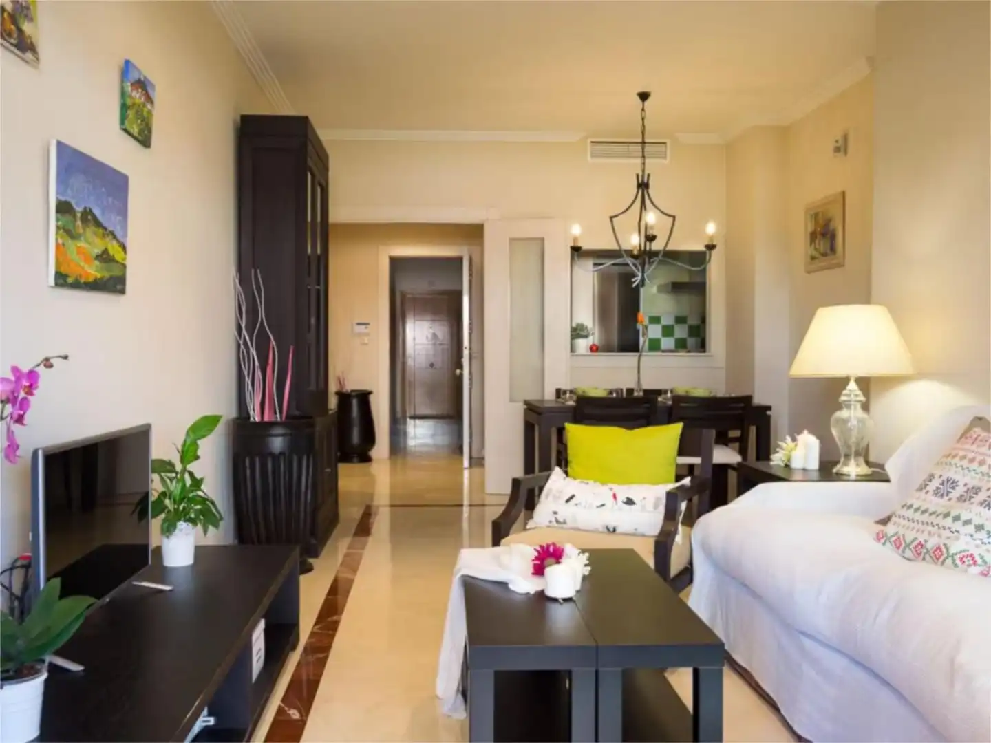 Flat for rent in Calle Rector Federico Mayor Zaragoza, 25, Playa de Granada Living room of Flat for rent in Motril with Air Conditioner, Heating and Private garden