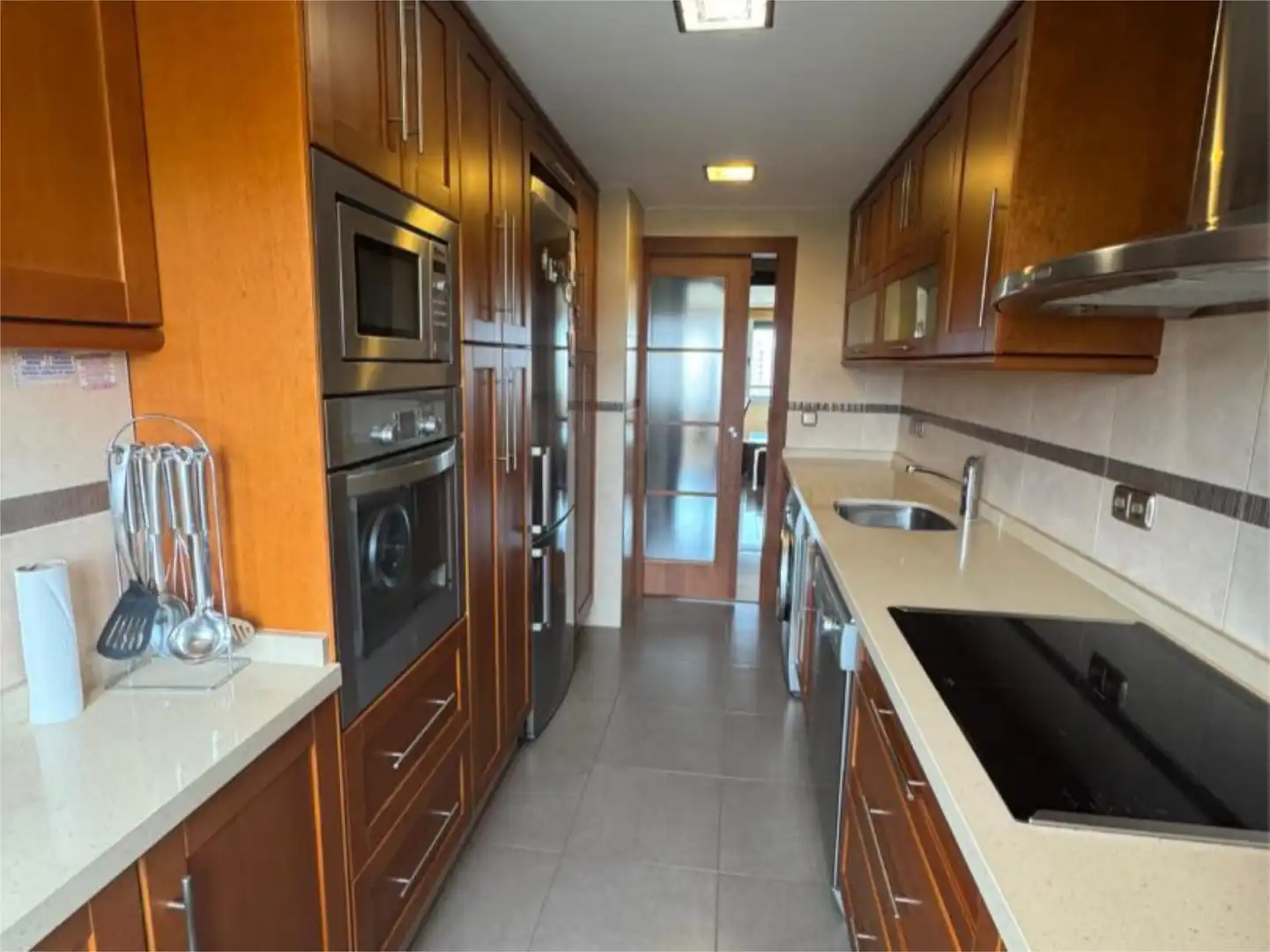 Piso en venta en Avenida de Holanda, 17, Playa de San Juan Cocina de Piso en venta en Alicante / Alacant con Piscina