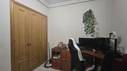 Piso en venta en Calle Cervantes, 41, Almendralejo, Badajoz - imagen 2 Foto 2 de Piso en venta en Calle Cervantes, 41, Almendralejo, Badajoz