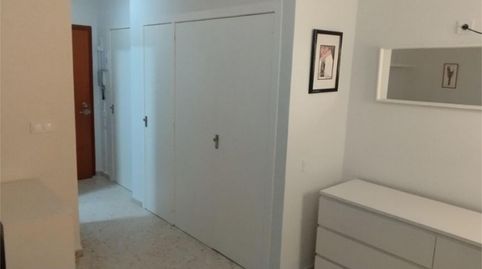 Foto 4 de Piso de alquiler en Avenida Presidente Adolfo Suárez, 26, Los Remedios, Sevilla Capital