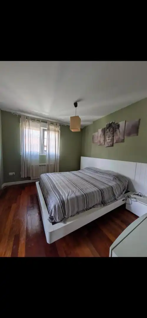 Einfamilien-Reihenhaus zum Verkauf in N-611, 20, Los Corrales de Buelna Schlafzimmer von Einfamilien-Reihenhaus zum Verkauf in Los Corrales de Buelna mit Terrasse