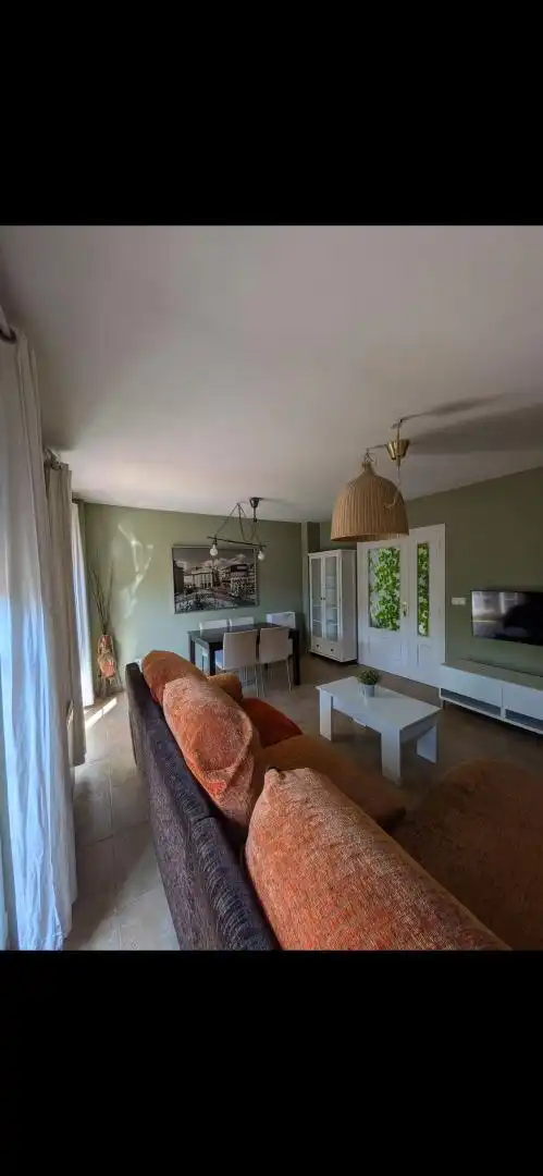 Einfamilien-Reihenhaus zum Verkauf in N-611, 20, Los Corrales de Buelna Wohnzimmer von Einfamilien-Reihenhaus zum Verkauf in Los Corrales de Buelna mit Terrasse